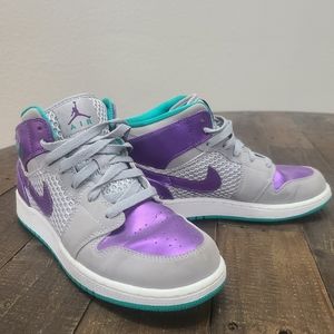 Nike Air Jordan High Tops 6Y